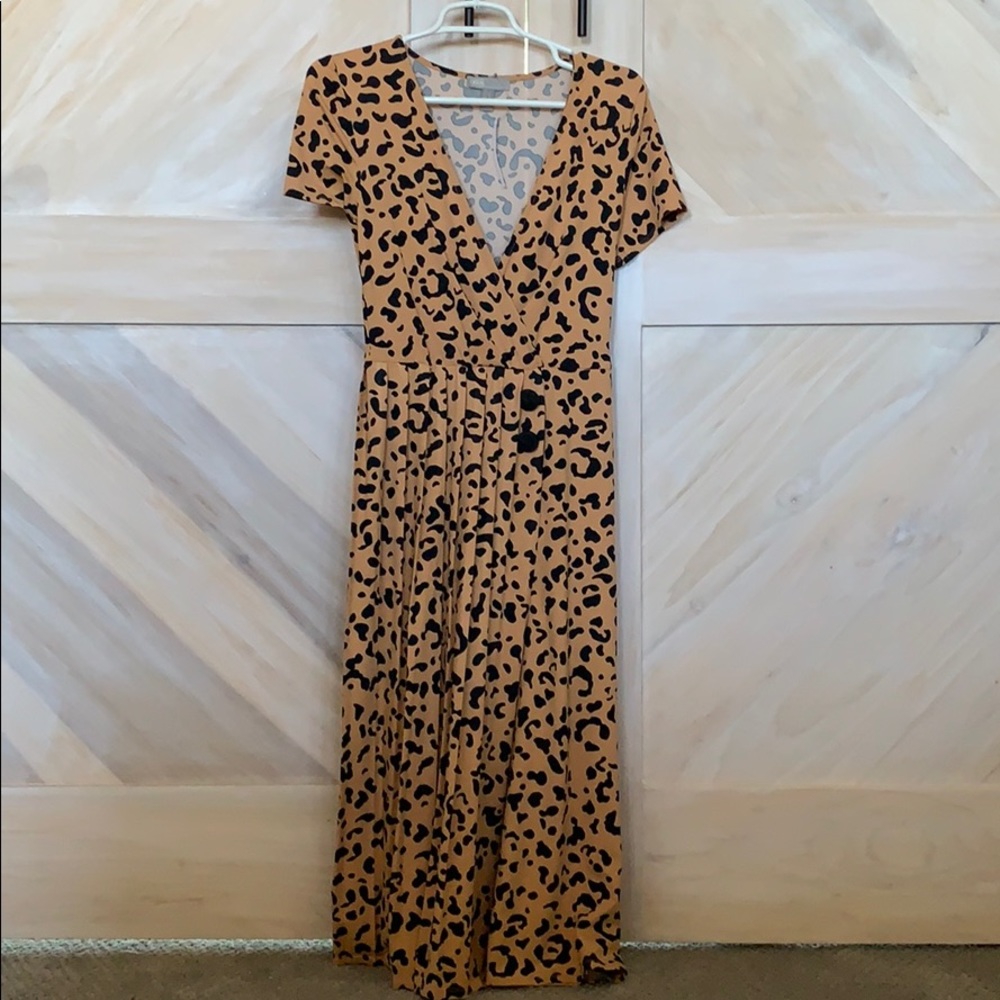 ASOS dress size US 2 stretchy leopard